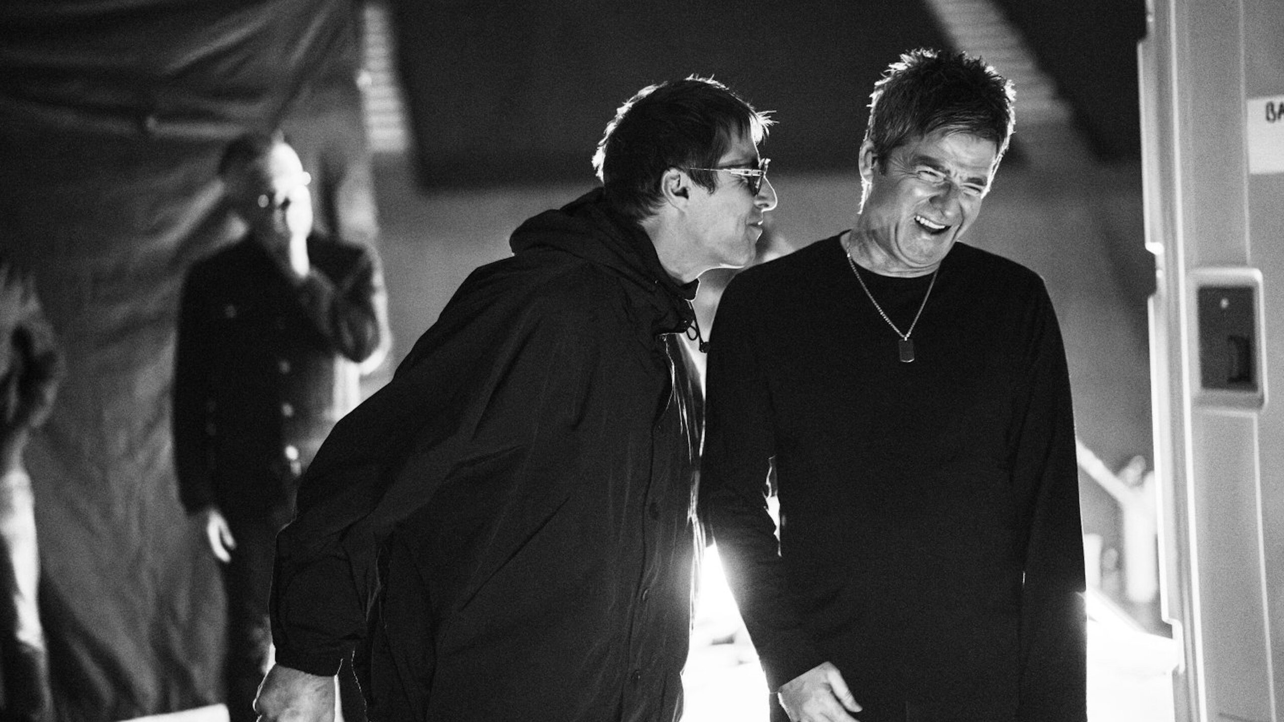 Oasis: Don’t Look Back in Anger